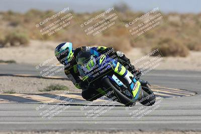 media/Oct-04-2025-CVMA (Sat) [[408bcdd6e4]]/Race 4-Formula Middleweight (Holeshot)/